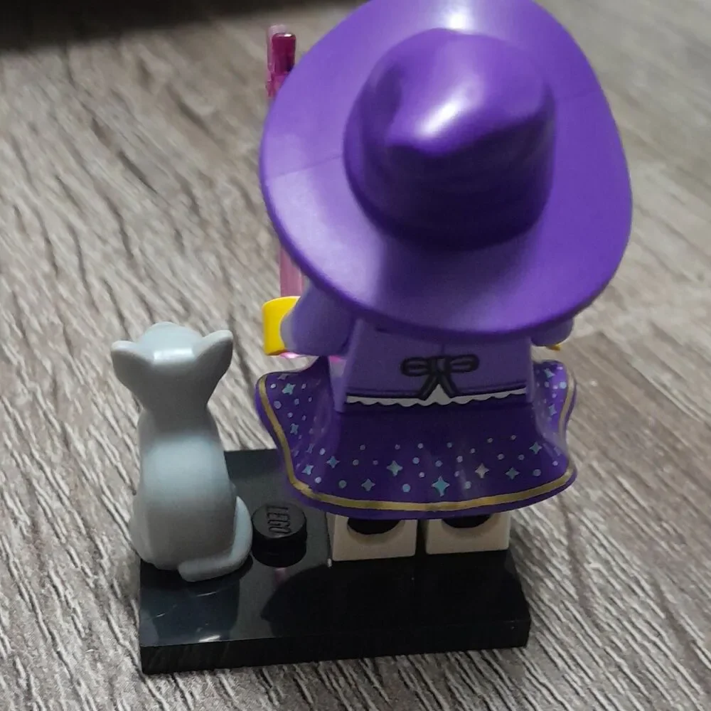 LEGO Minifigures Witch Minifigure w/ Dog & Wand on Black Baseplate